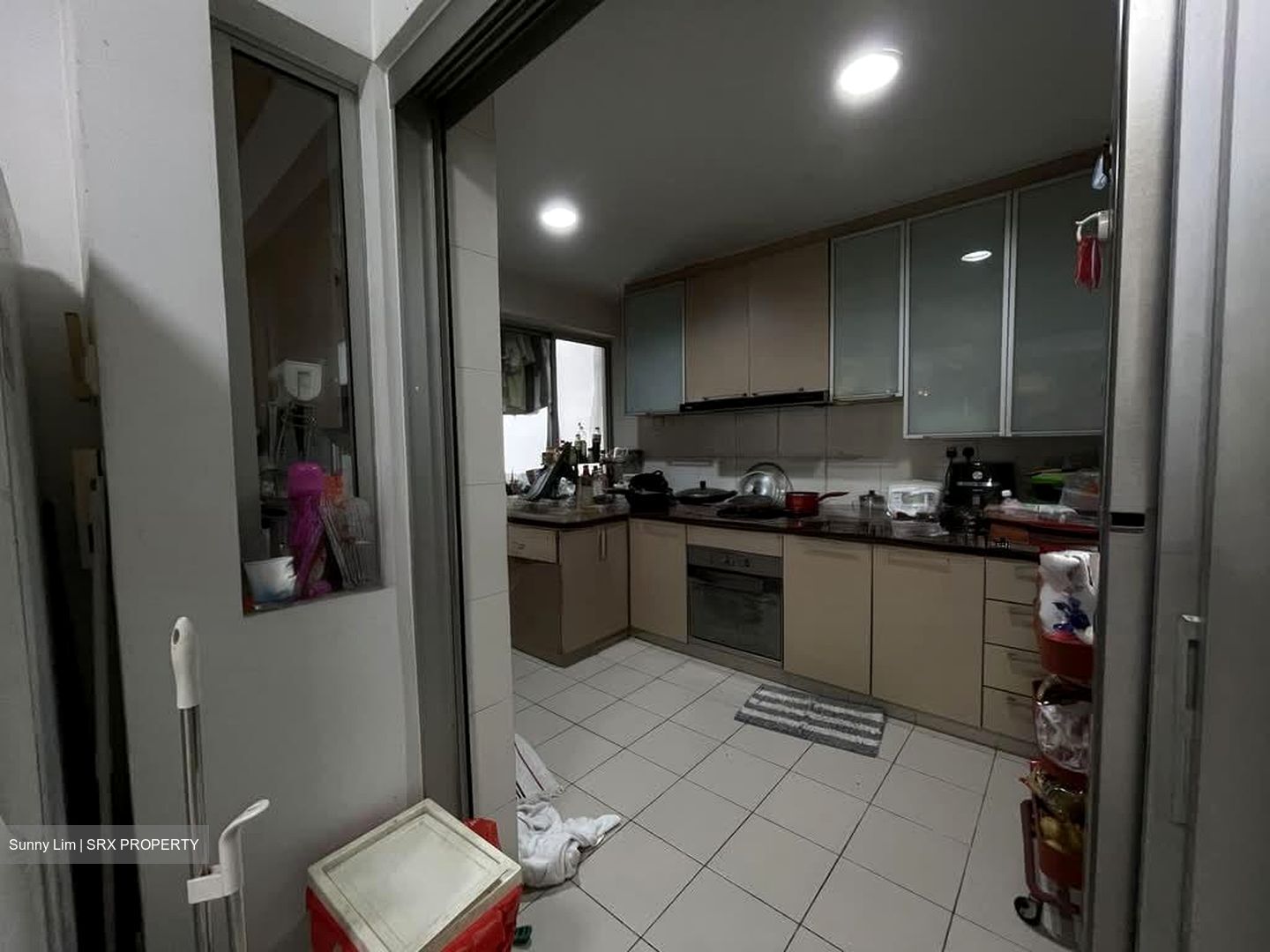 Grandeur 8 (D20), Condominium #581522301